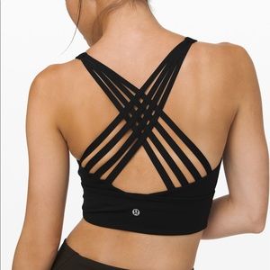Lululemon Free to Be moved bra
